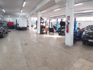 officina-autocarrozzeria-newcars-arezzo